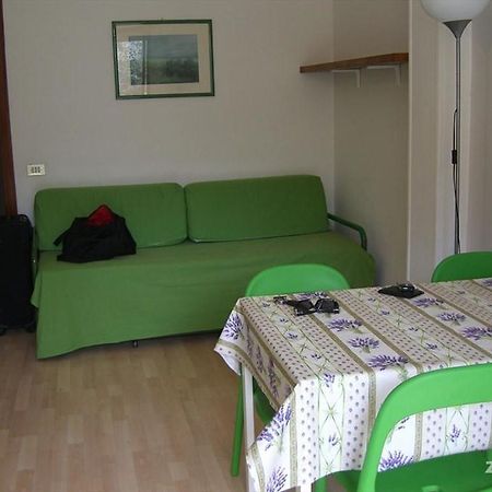 Casa Vacanze Orchidea Appartement Diano Marina Buitenkant foto